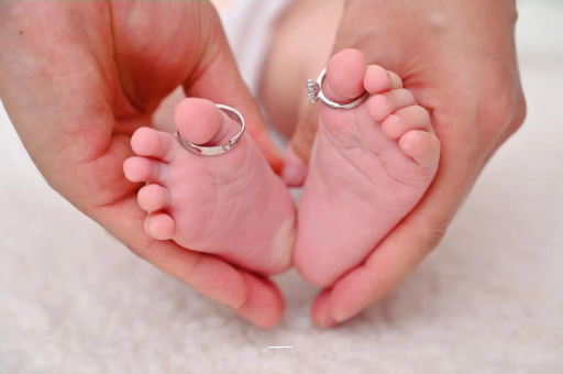 东莞孕妇六个月肚子多大